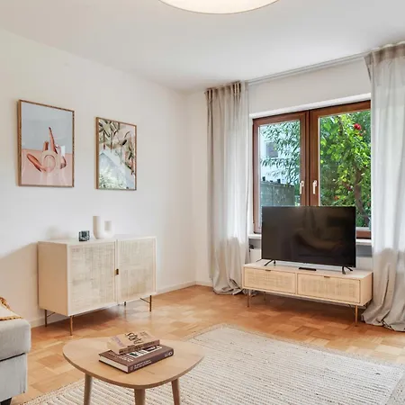 Apartment Mit Garten Am Chiemsee Prien am Chiemsee